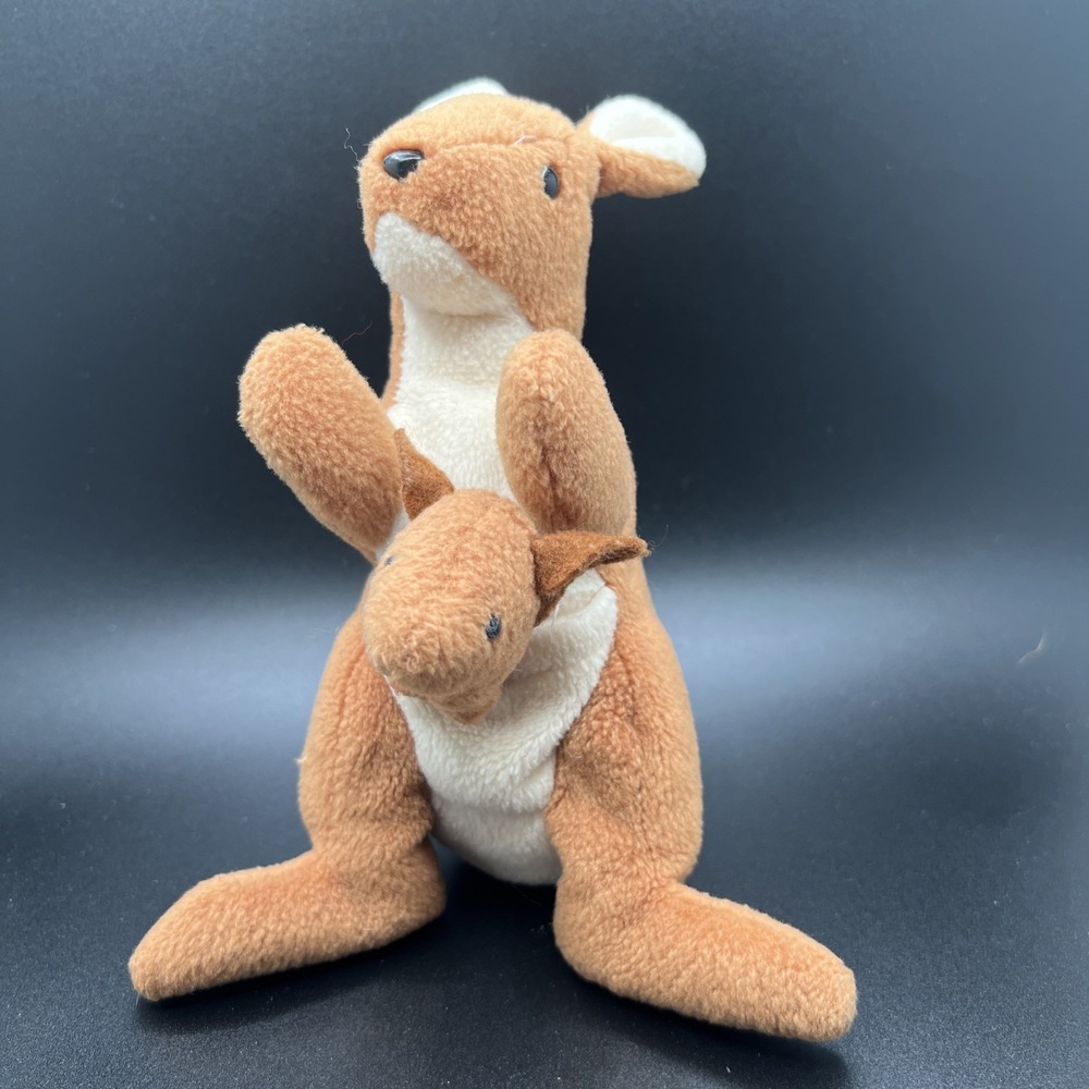 Ty‎ Beanie Baby Pouch the Kangaroo 7" Beanbag Plush 1996